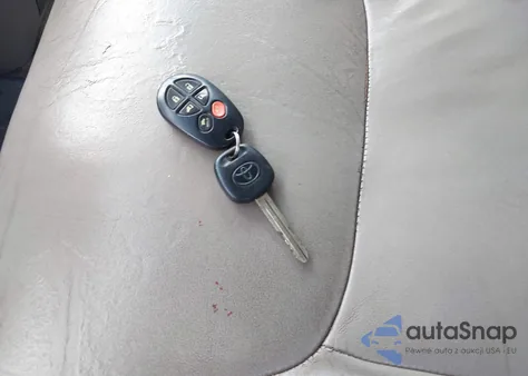 2008 Toyota Sienna Limited из США, поврежденный, VIN 5TDZK22C48S112717